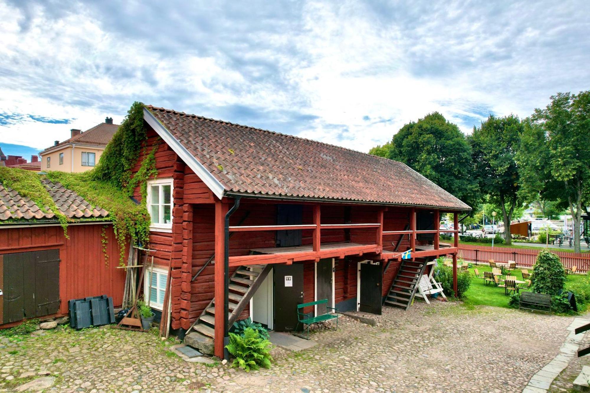 Stf Hostel Mariestad Buitenkant foto